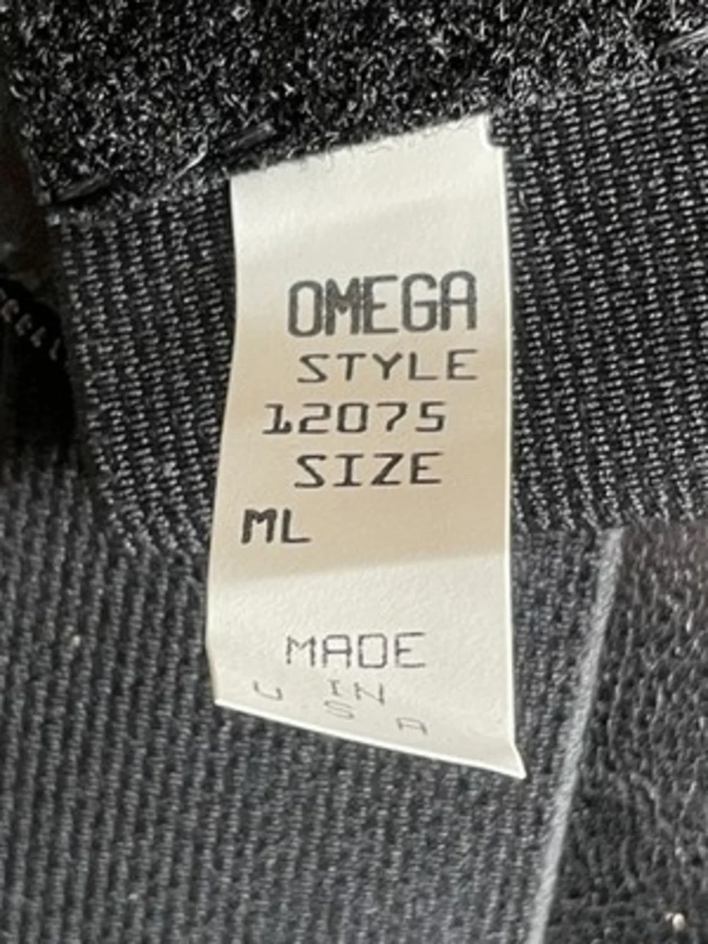 OMEGA Womens Black Wide Elastic Stretch Belt Beaded Oval Buckle M/L Excellent
